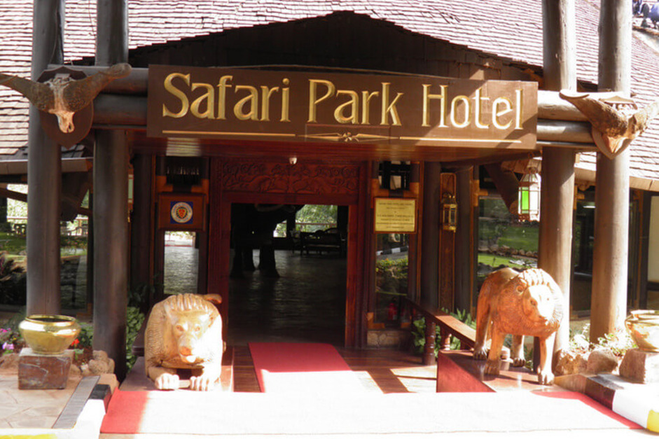 An In-depth Look at Safari Park Hotel and Casino